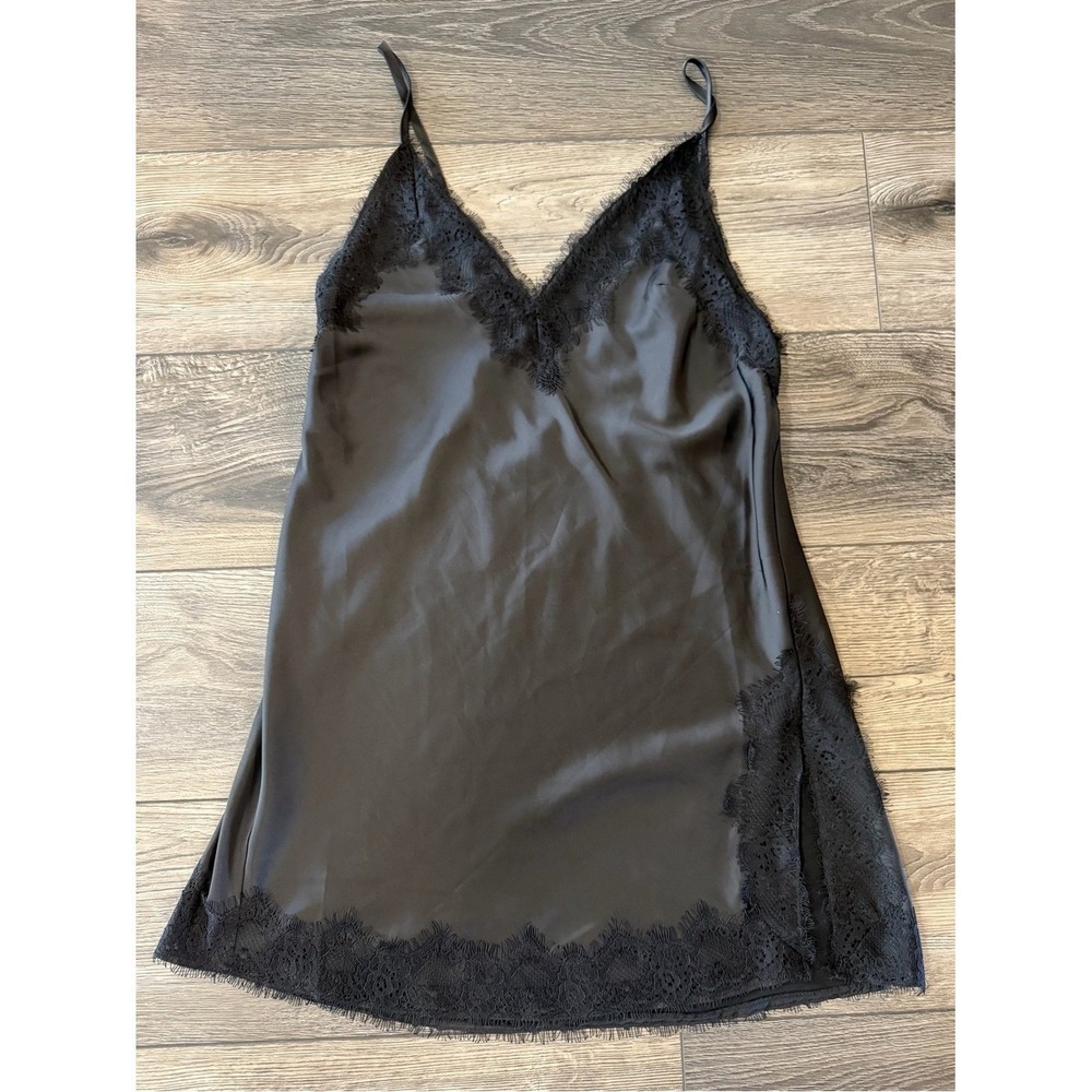 Rumours Black Lace Trim Satin Cami Mini Dress Size Medium Eyelash Lace Slip
